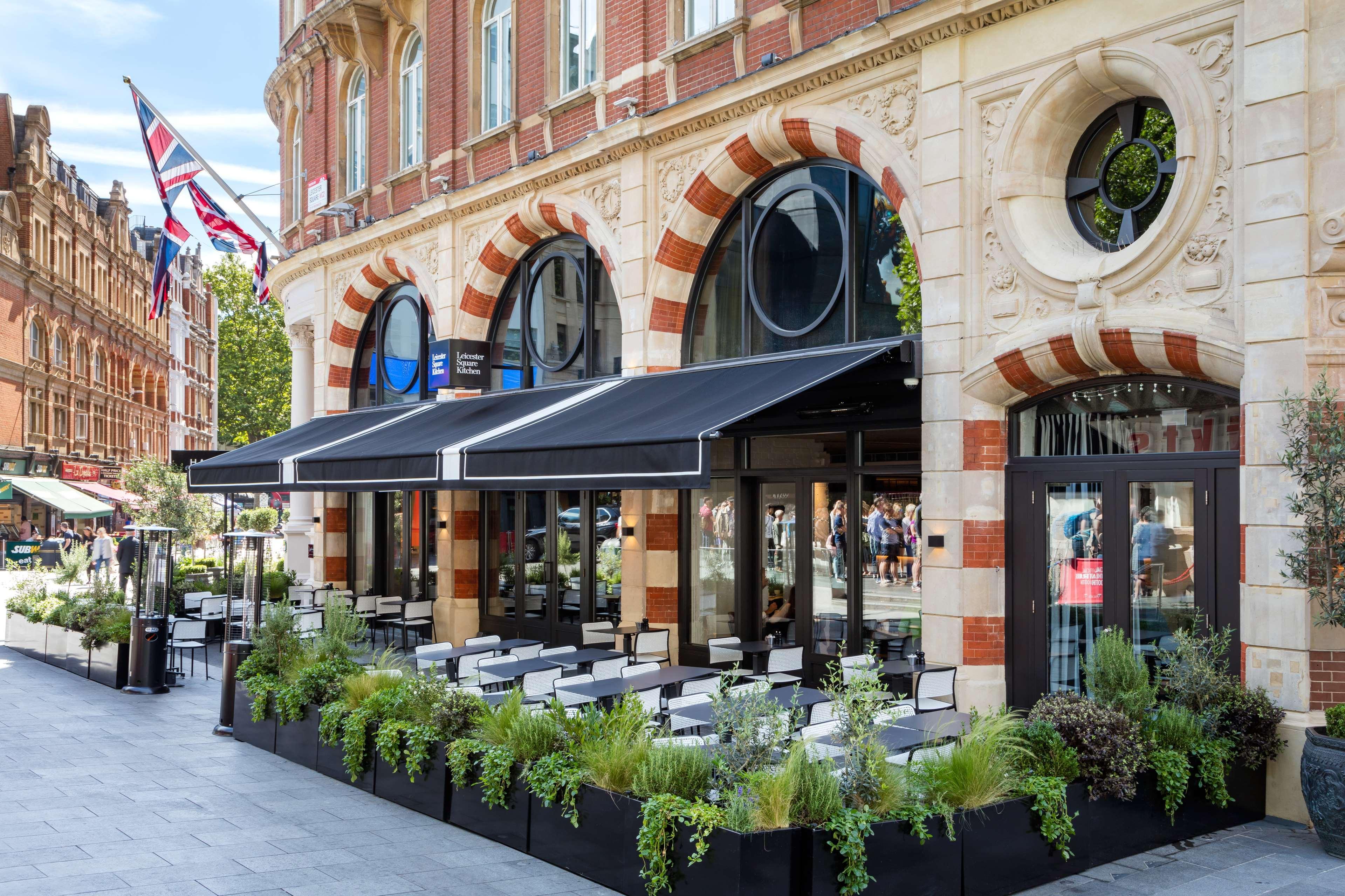 Radisson Blu Hotel, London Leicester Square - Formerly Hampshire Exterior photo